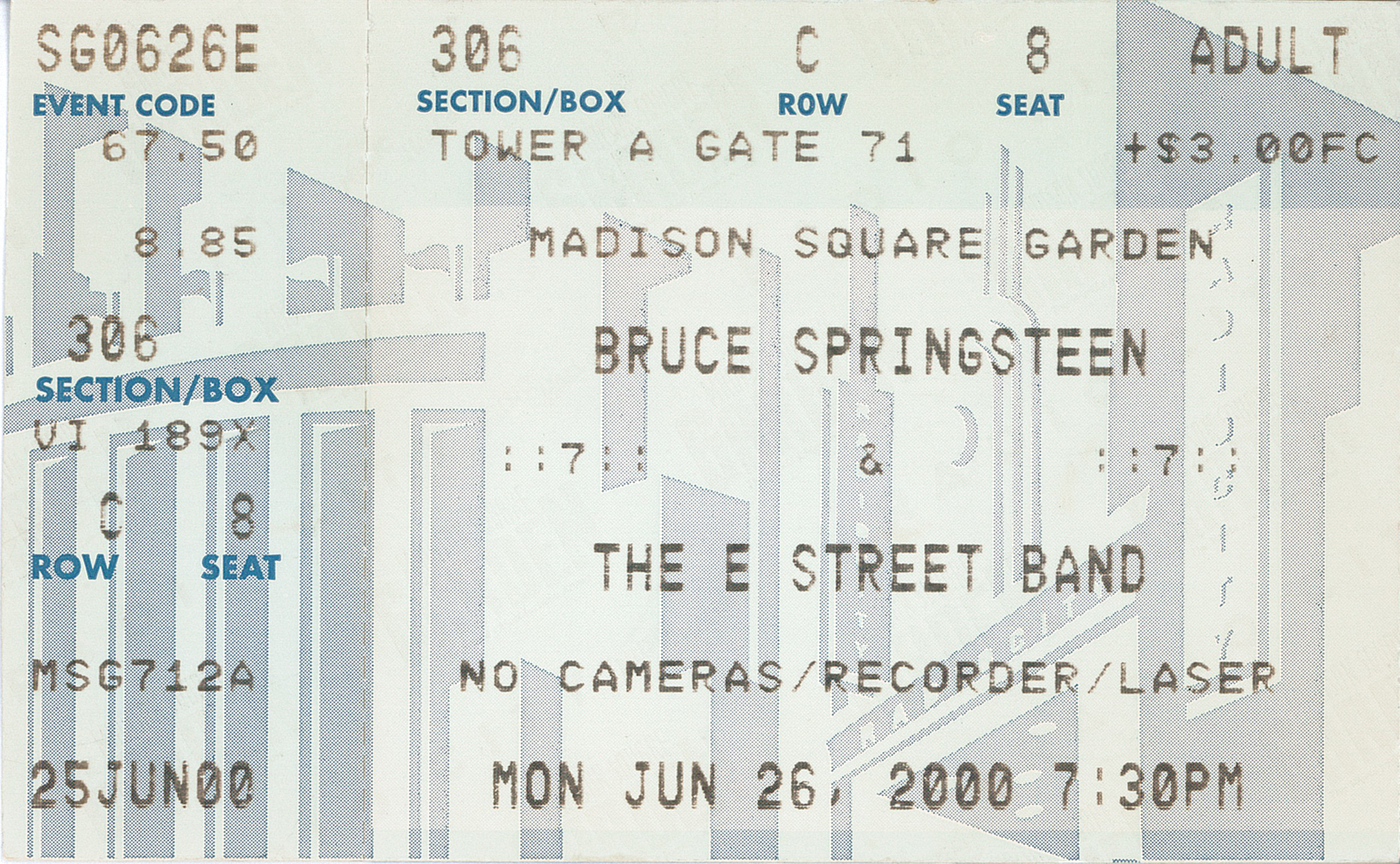 BruceSpringsteenAndTheEStreetBand2000-06-26MadisonSquareGardenNYC (2).jpg